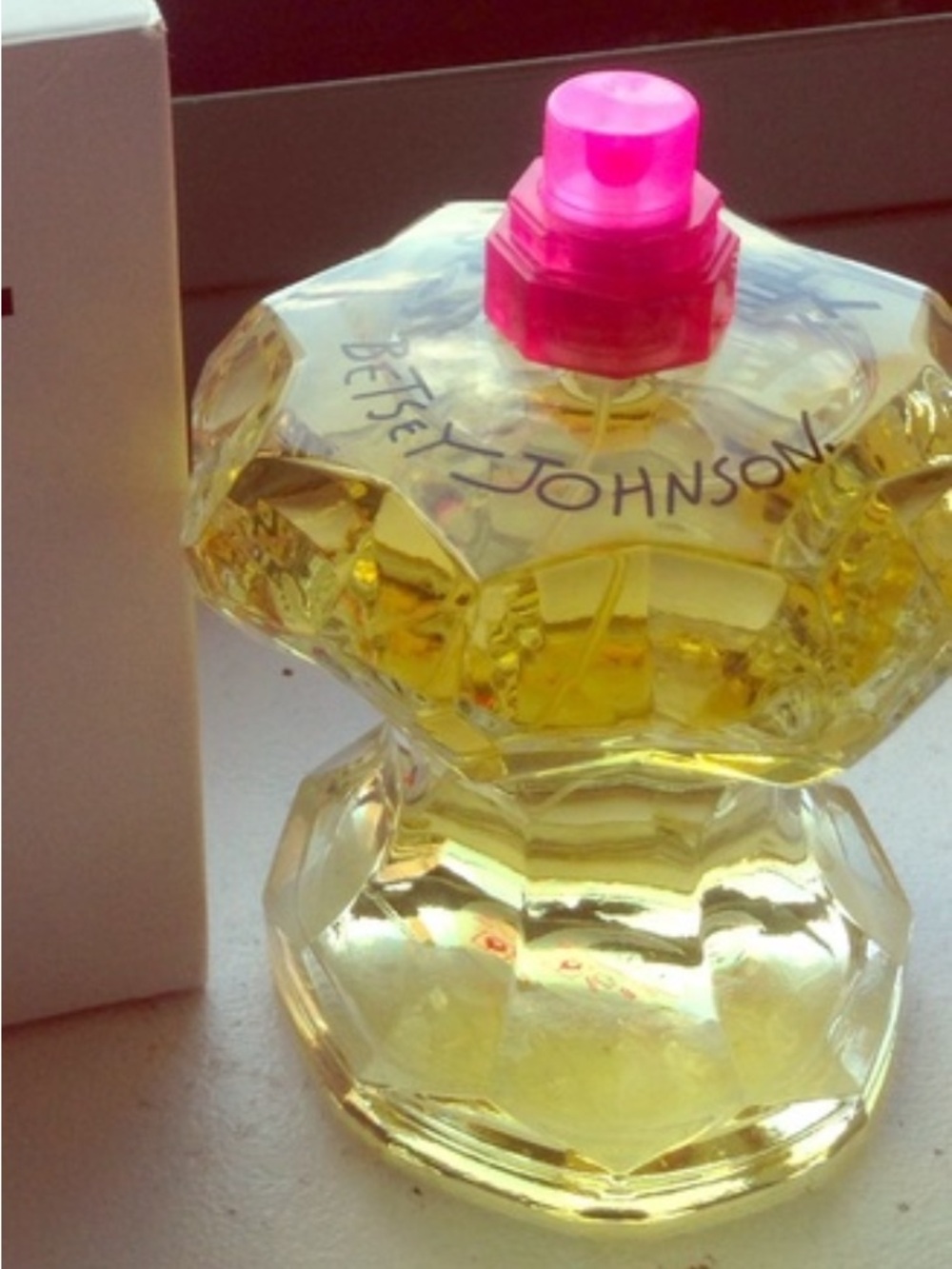 Betsey Johnson perfume 3.4 fl oz ๐จ๐๐๐